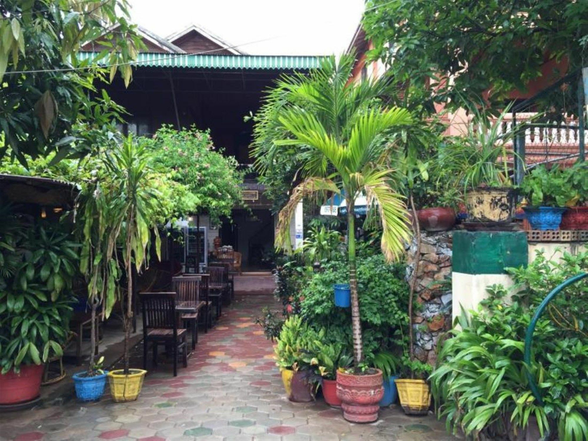 Happy Heng Heang Guesthouse Siem Reap Exterior photo