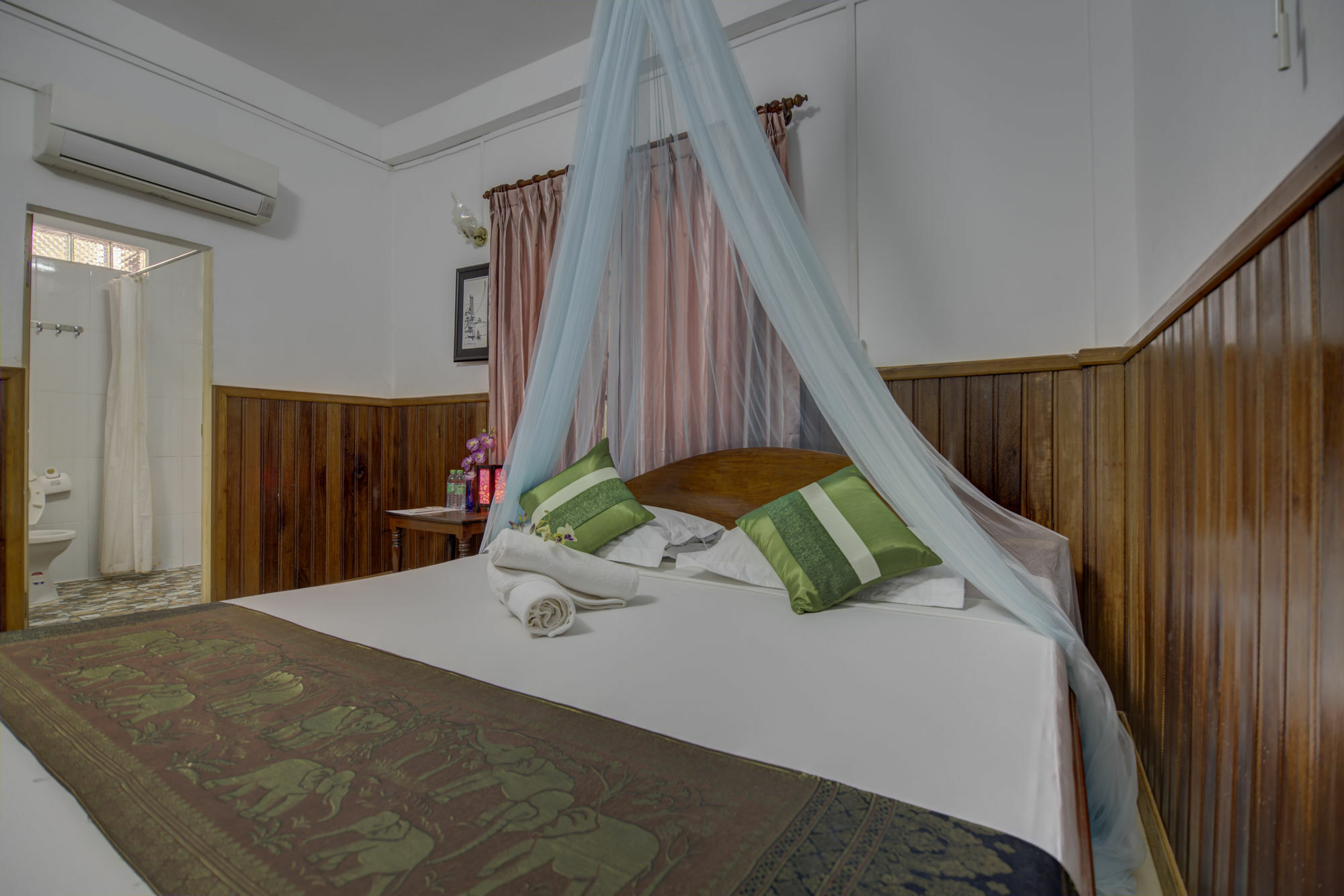 Happy Heng Heang Guesthouse Siem Reap Exterior photo